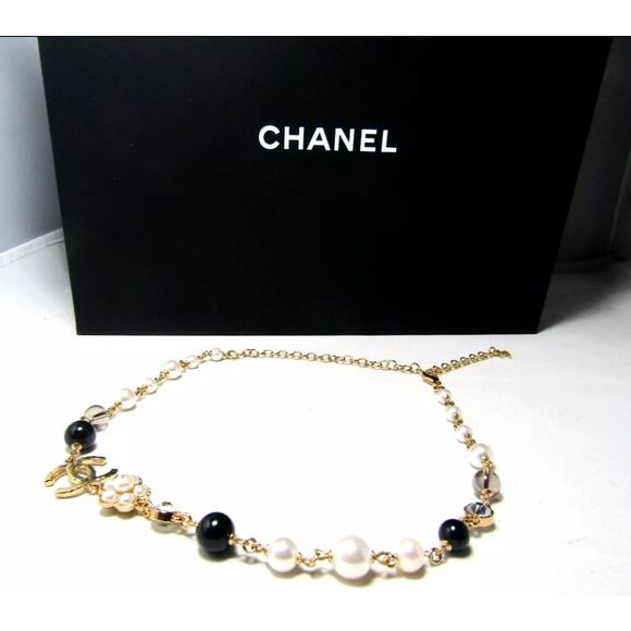 CHANEL 24P Crystal Glass Pearl CC Logo Necklace 17" - Picture 3 of 6